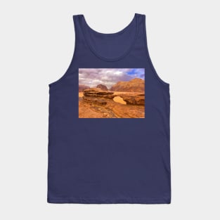 Rock formation with natural arch in the Wadi Rum desert, Jordan Tank Top